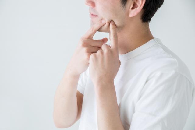 大人ニキビができる原因とは？